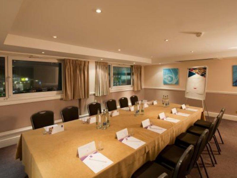 Leonardo Inn Glasgow West End Dış mekan fotoğraf